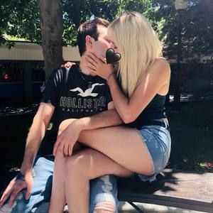 Meet your Posher, Julian